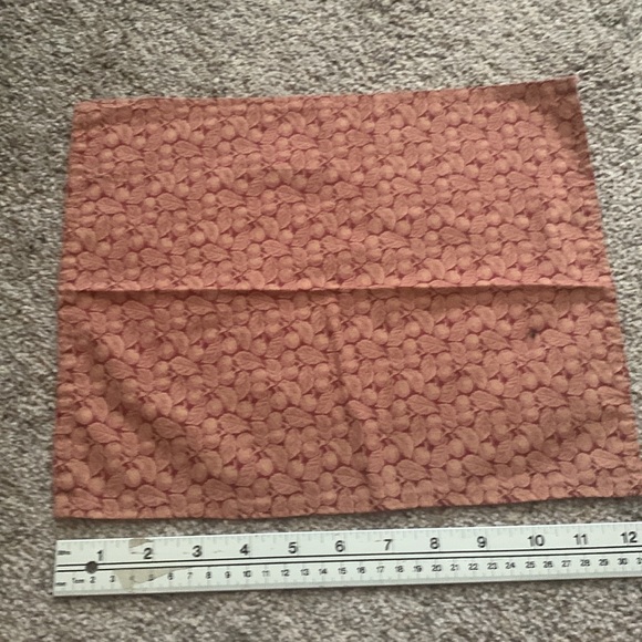 12 Fall small cotton napkins. Leaf pattern. Green, red, purple and brown. - Picture 6 of 9